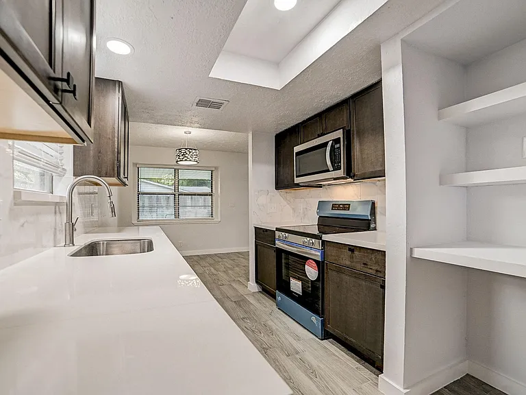 3918 Cypressdale Dr — Photo 21
