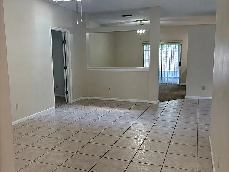2861 Falling Tree Cir — Photo 3