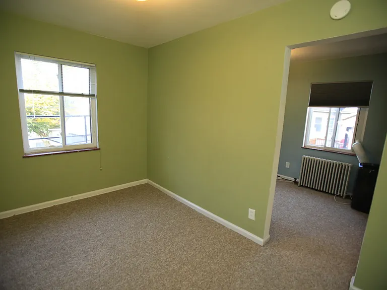 413 Washtenaw Ave #7 — Photo 24