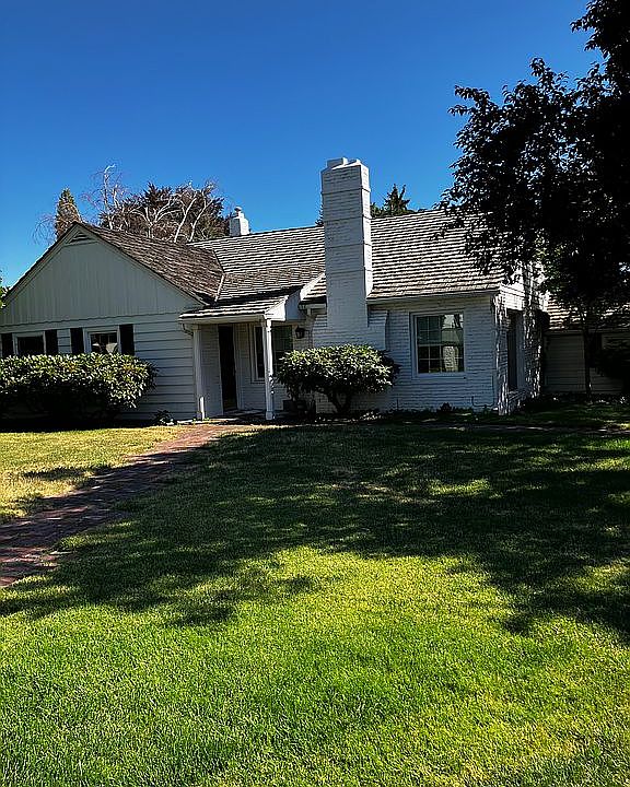 1st image of 622 Voltaire Ave