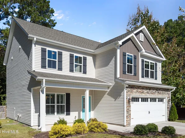 417 Belhaven Court, Holly Ridge, NC 28445