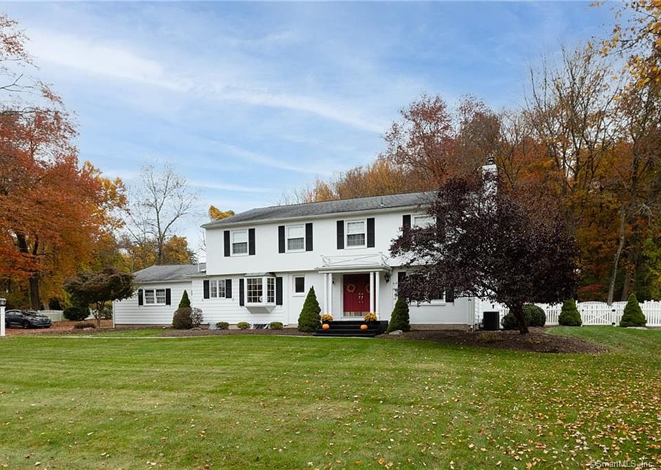 1st image of 82 Northwood Drive