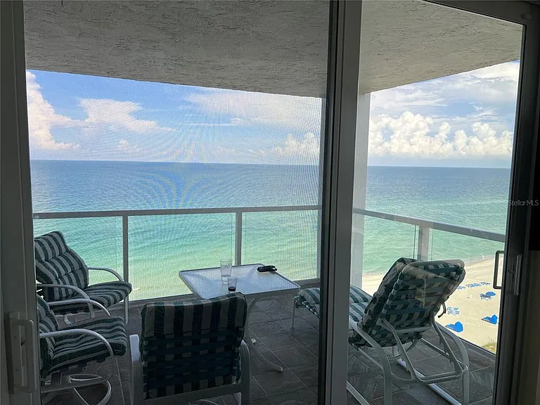2425 Gulf Of Mexico Dr #11F — Photo 21