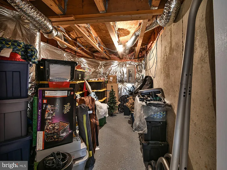 5807 Ivy League Dr — Photo 42