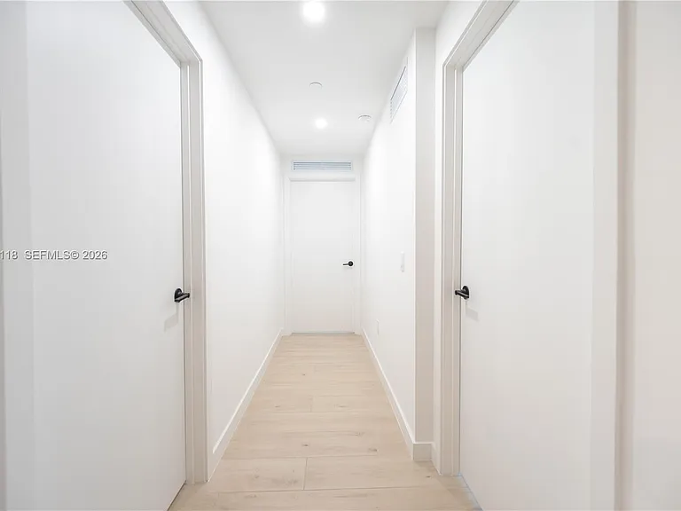 225 N Miami Ave #1505 — Photo 12