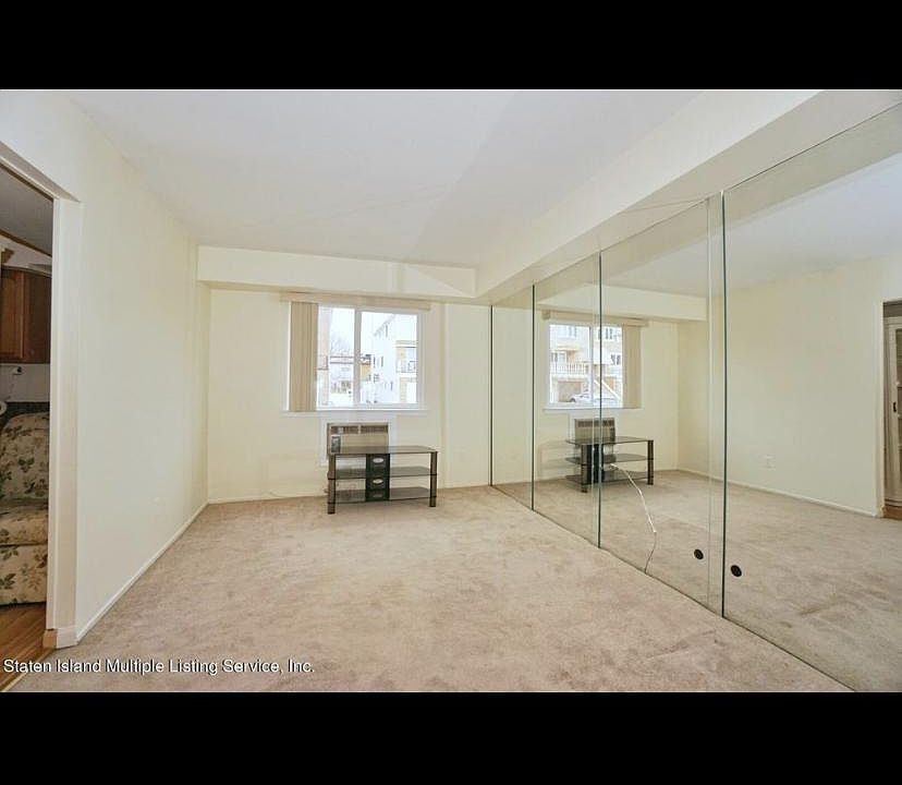 1st image of 102 Goller Pl #1