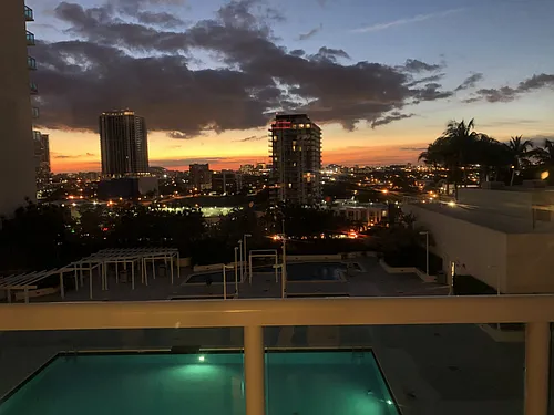1800 N Bayshore Dr Photo 1