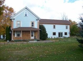 30 Church St, Calais, ME 04619