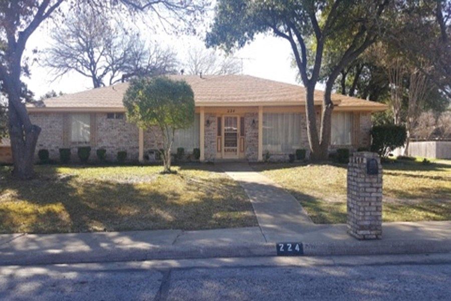 1st image of 224 Squirebrook Dr