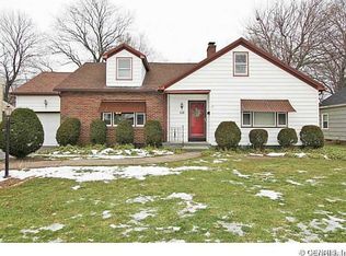 128 Simpson Rd, Rochester, NY 14617