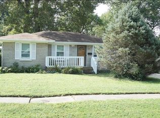 6700 Delton Rd, Louisville, KY 40258