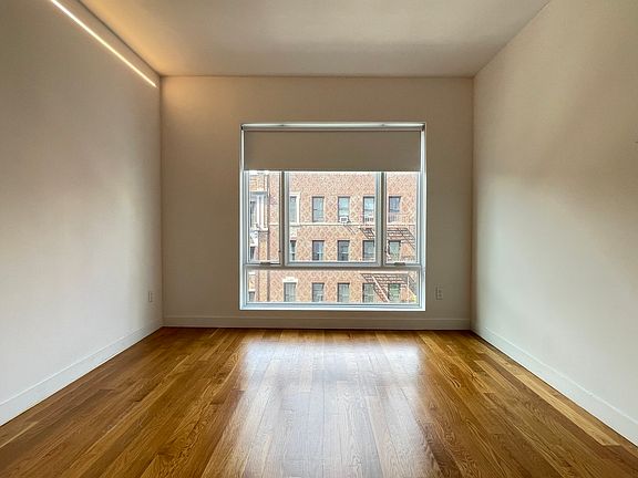 4th image of 50 Clarkson Ave APT 601