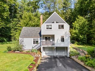 65 Day St, Granby, CT 06035