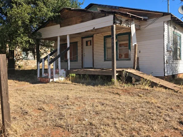 205 Bell St, Sweetwater, TX 79556