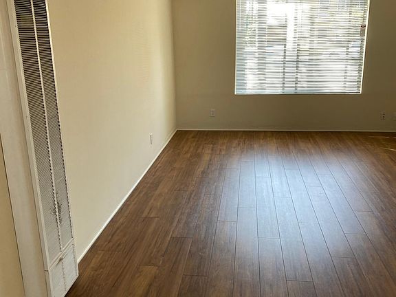 3rd image of 3340 Richland Dr #4