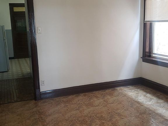 4th image of 2536 W Cortez St #1B