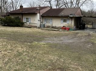 5150 Schroeder Rd, Dayton, OH 45417