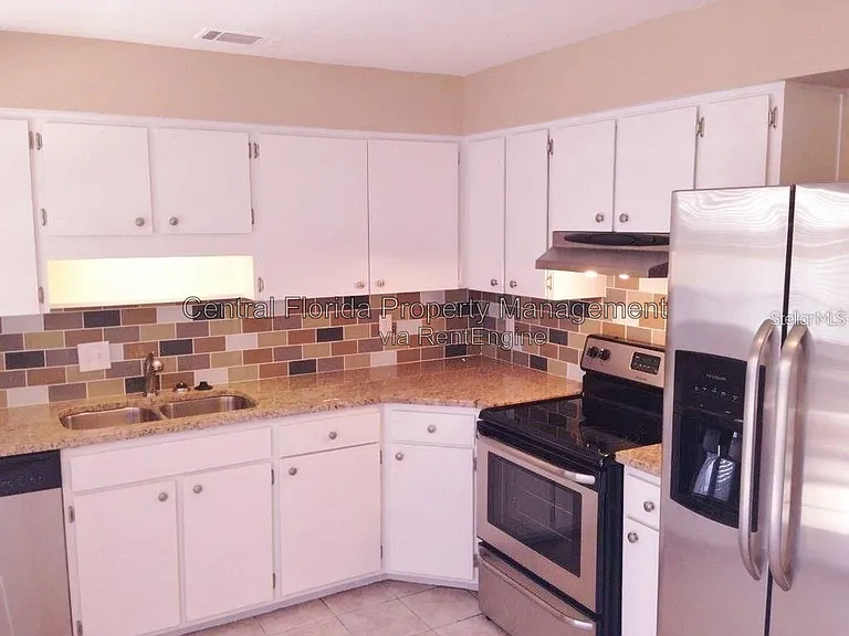 1330 W Fowler Dr #A — Photo 14