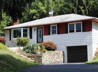 7913 State Route 17c, Endicott, NY 13760