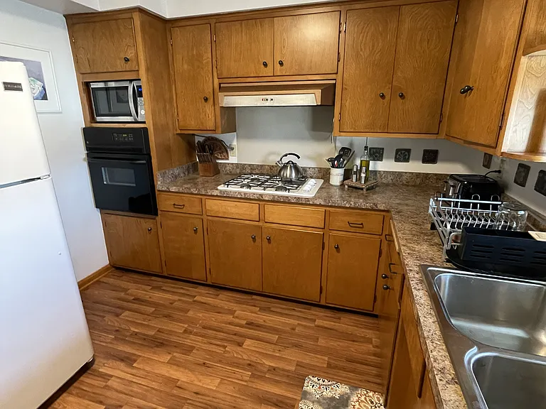 1205 Chelsea Ave — Photo 5