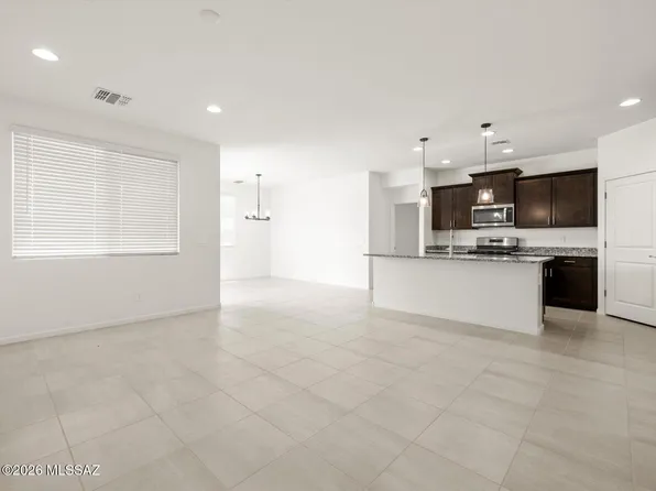 9741 W Hazelbrook Dr, Marana, AZ 85658