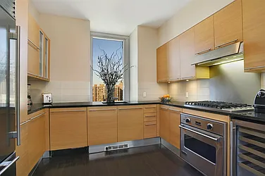 Sold by Citi Habitats