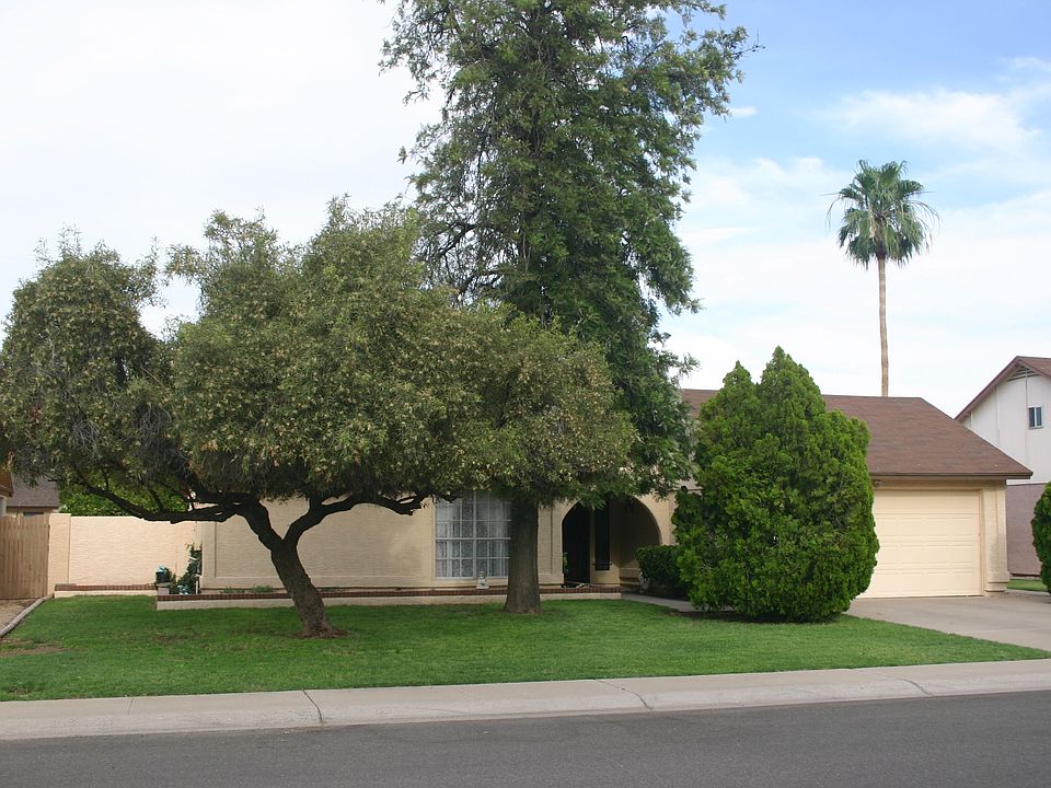 1st image of 633 N Entrada St