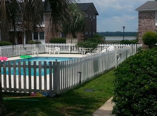 204 Sans Souci St #2D, Charleston, SC 29403