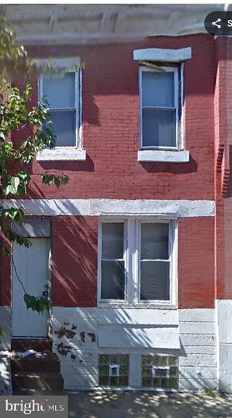 2410 N Garnet St photo 1