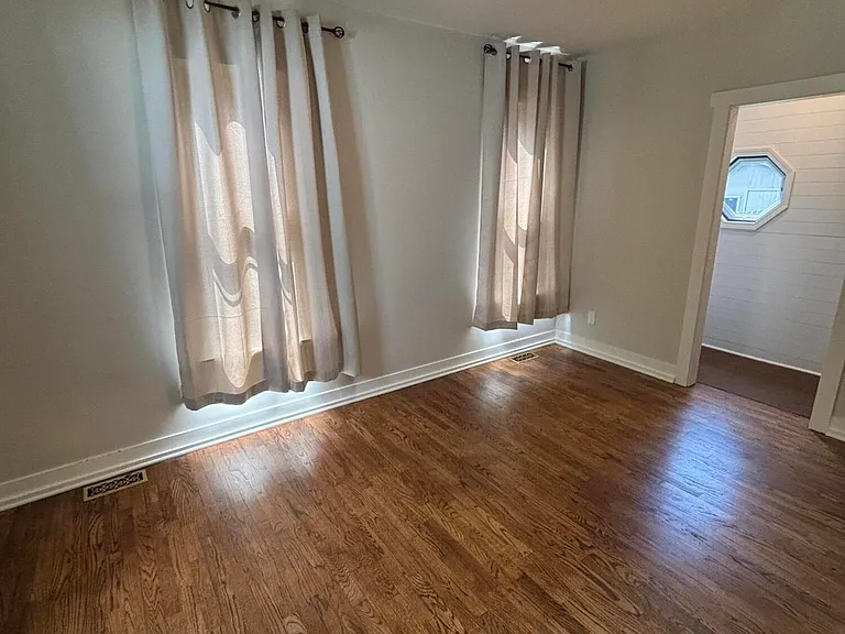 213 W Church St #A — Photo 3