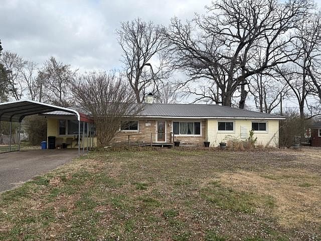 1st image of 510 Rosewood Dr