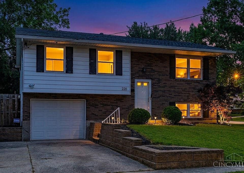 1st image of 226 Goodrich Ln