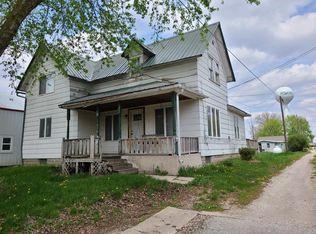 102 E 3rd St, Pomeroy, IA 50575