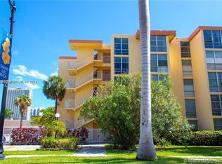 200 172nd St APT 101, Sunny Isles Beach, FL 33160