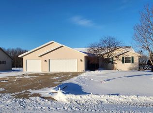 10849 W 11th St, Hewitt, WI 54441
