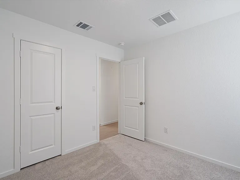 4107 El Dorado — Photo 22