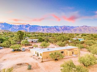 8111 E Calle Potrero, Tucson, AZ 85750