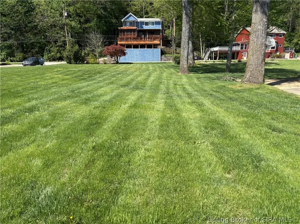 5820 Upper River Road, Jeffersonville, IN 47130