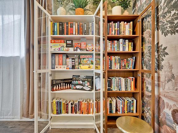 Reading Area