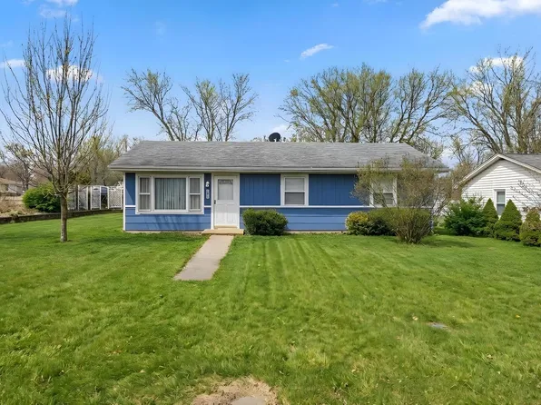 200 Ramona Ave, Rochelle, IL 61068