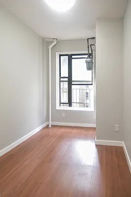 Rented by Bohemia Realty Group | media 10