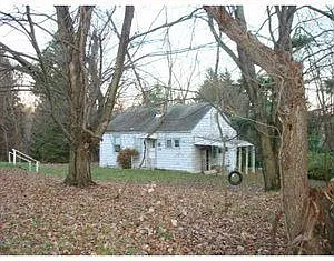1164 McKnight Dr photo 1