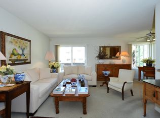 11910 Avon Way APT 6, Los Angeles, CA 90066