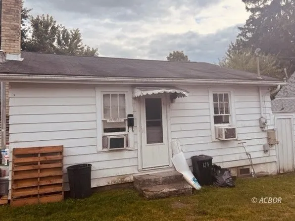 12.5 Maple St, Athens, OH 45701