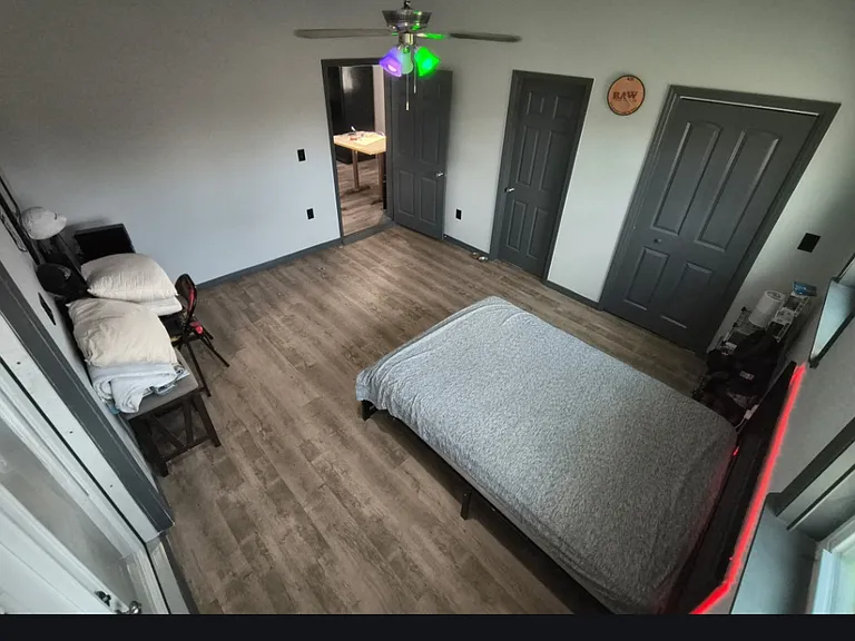 8520 Thistle Ave — Photo 4