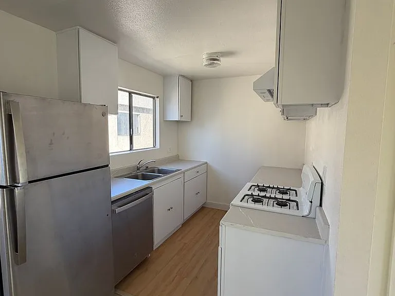 Oxnard - SSM Holdings, LLC — Photo 44
