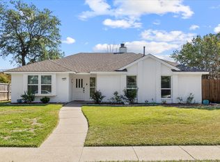 126 Ridgegate Dr, Garland, TX 75040