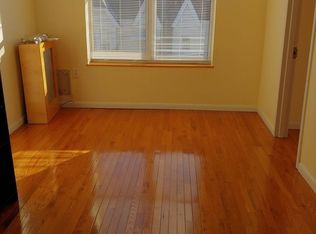 67-69 78th St #3, Middle Village, NY 11379