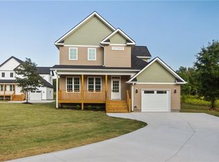 307 Tribble St, Honea Path, SC 29654