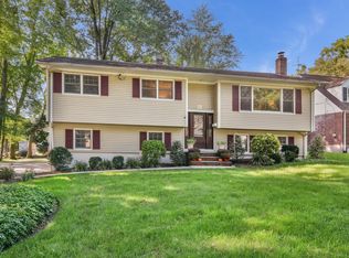 20 Cornelia Pl, Glen Rock, NJ 07452